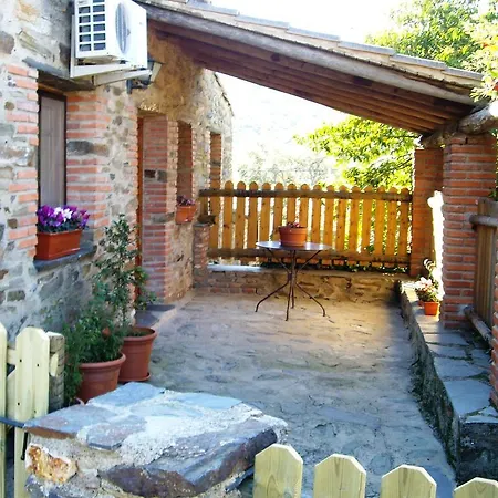 Rural Farmhouse In Valencia De Alc Ntara With Pool