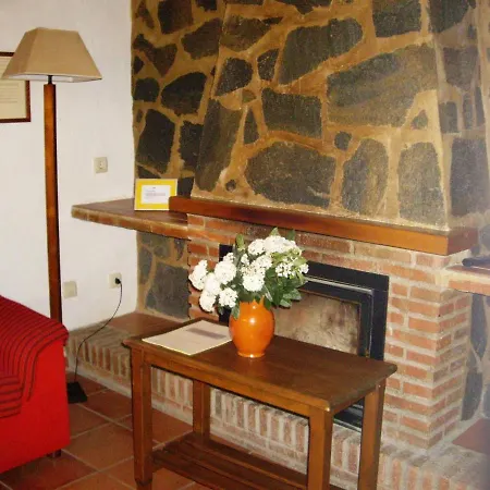 Сasa de vacaciones Rural Farmhouse In Valencia De Alc Ntara With Pool *